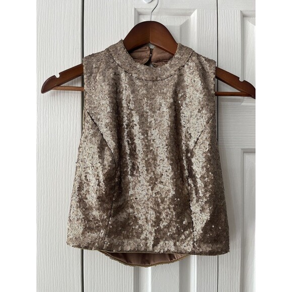 Tobi Gold Sequin Top Backless Open Back Women’s Medium NWT - Picture 1 of 6
